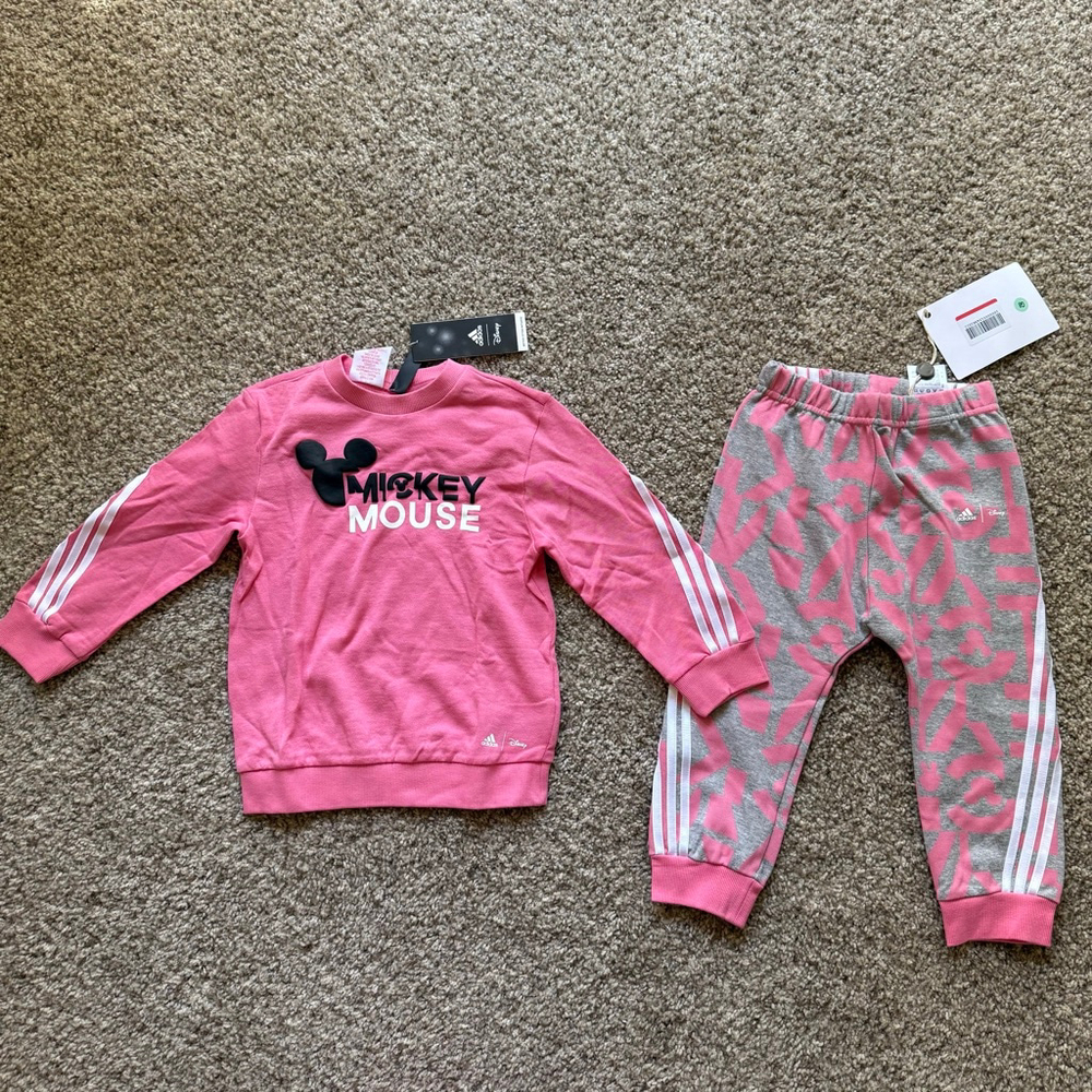 Adidas x Disney Mickey Mouse Sweatshirt And Sweatpants Set NWT Size 2T - Picture 2 of 5